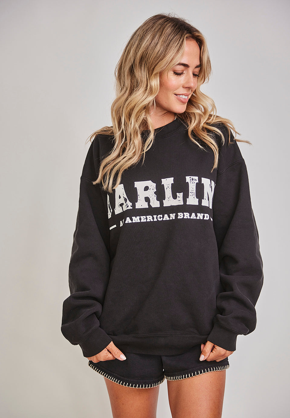 DARLIN'® American Brand Crewneck - Black