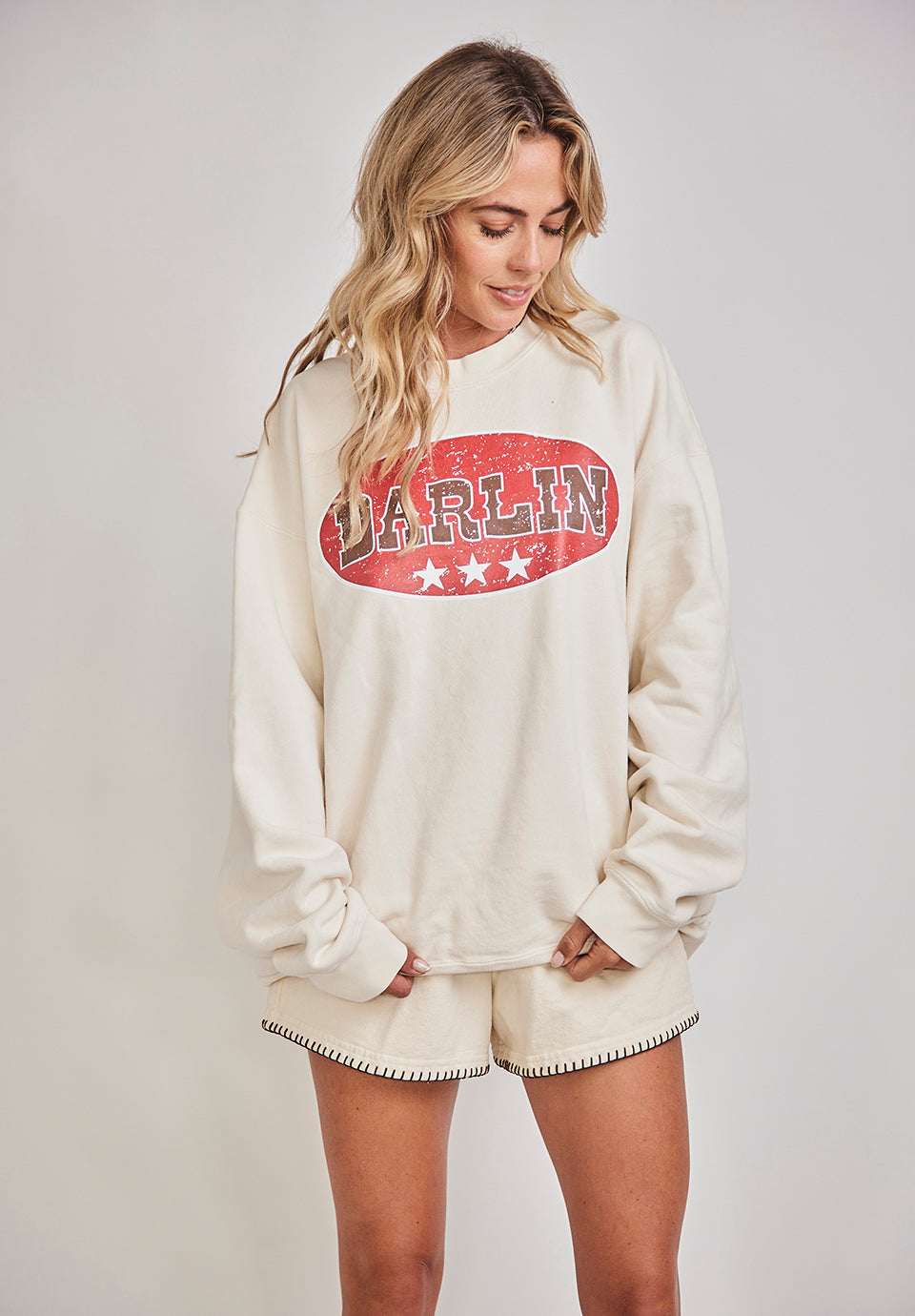 DARLIN'® Oval Crewneck - Creme